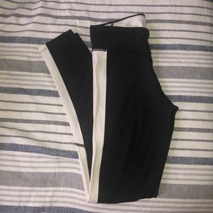 UNDER ARMOUR leggings